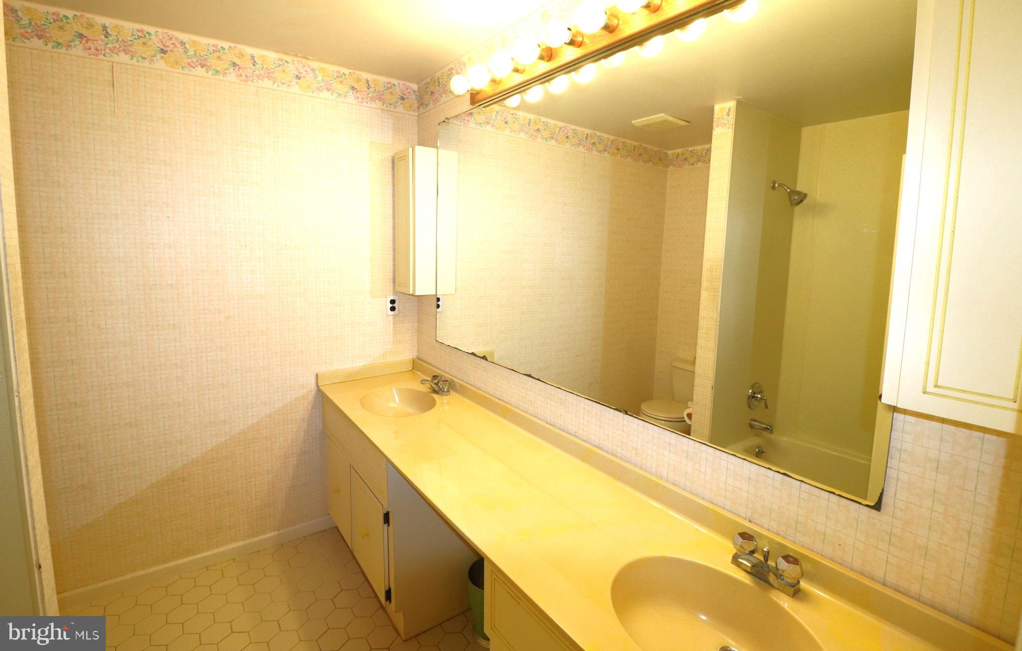 SPRINGTON WOODS - Residential