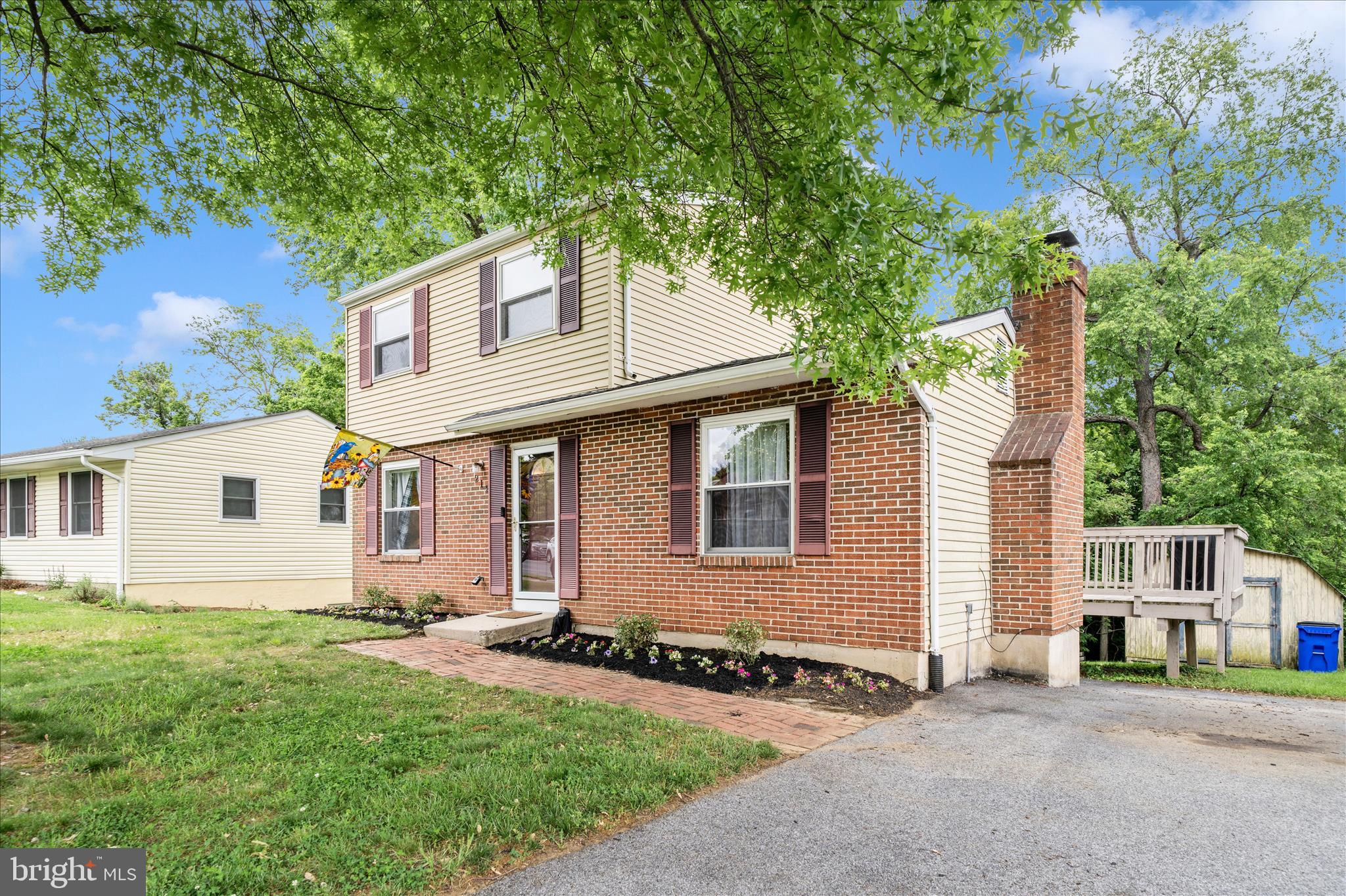 WOODSIDE STATION - Residential