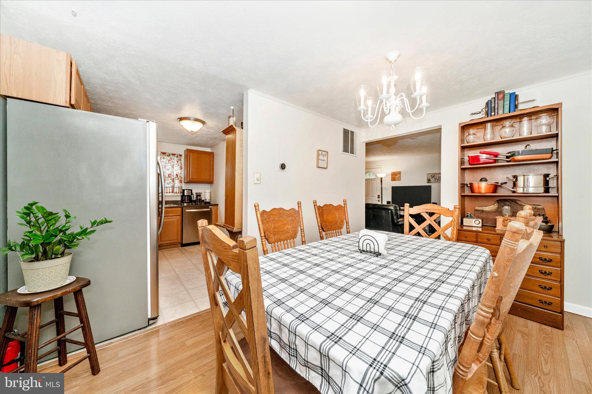 WOODSIDE STATION - Residential