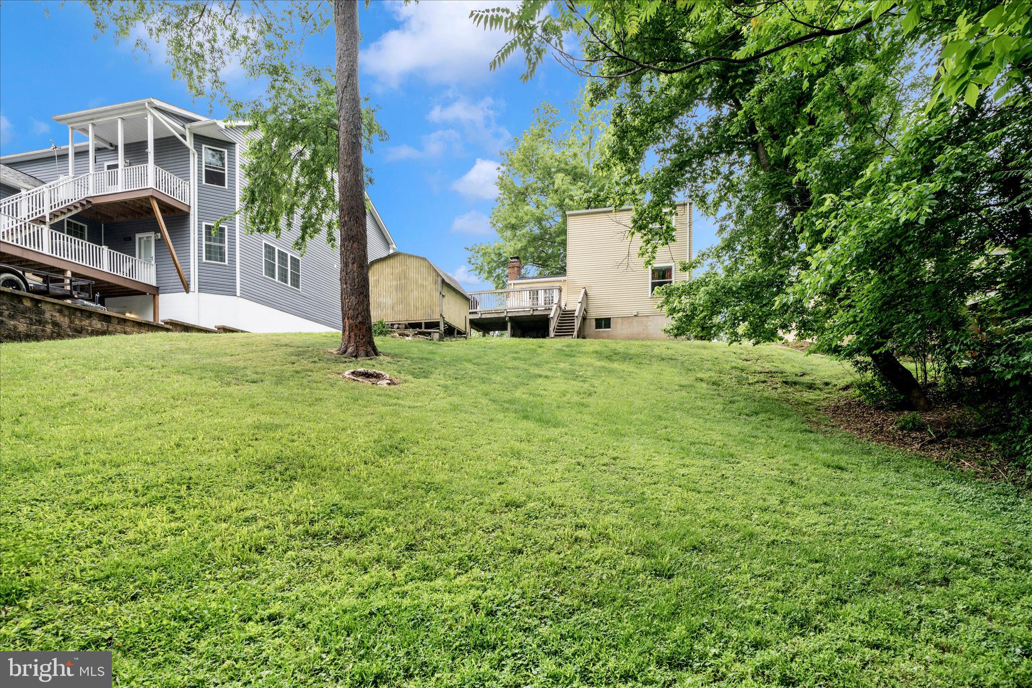 WOODSIDE STATION - Residential