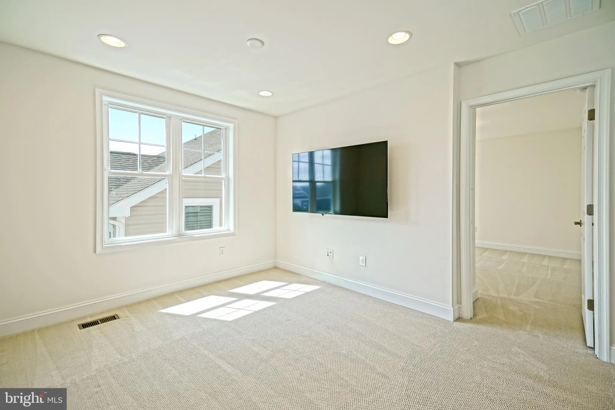 Lewes, Delaware 19958, United States, 5 Bedrooms Bedrooms, ,4 BathroomsBathrooms,Residential,Active,194914