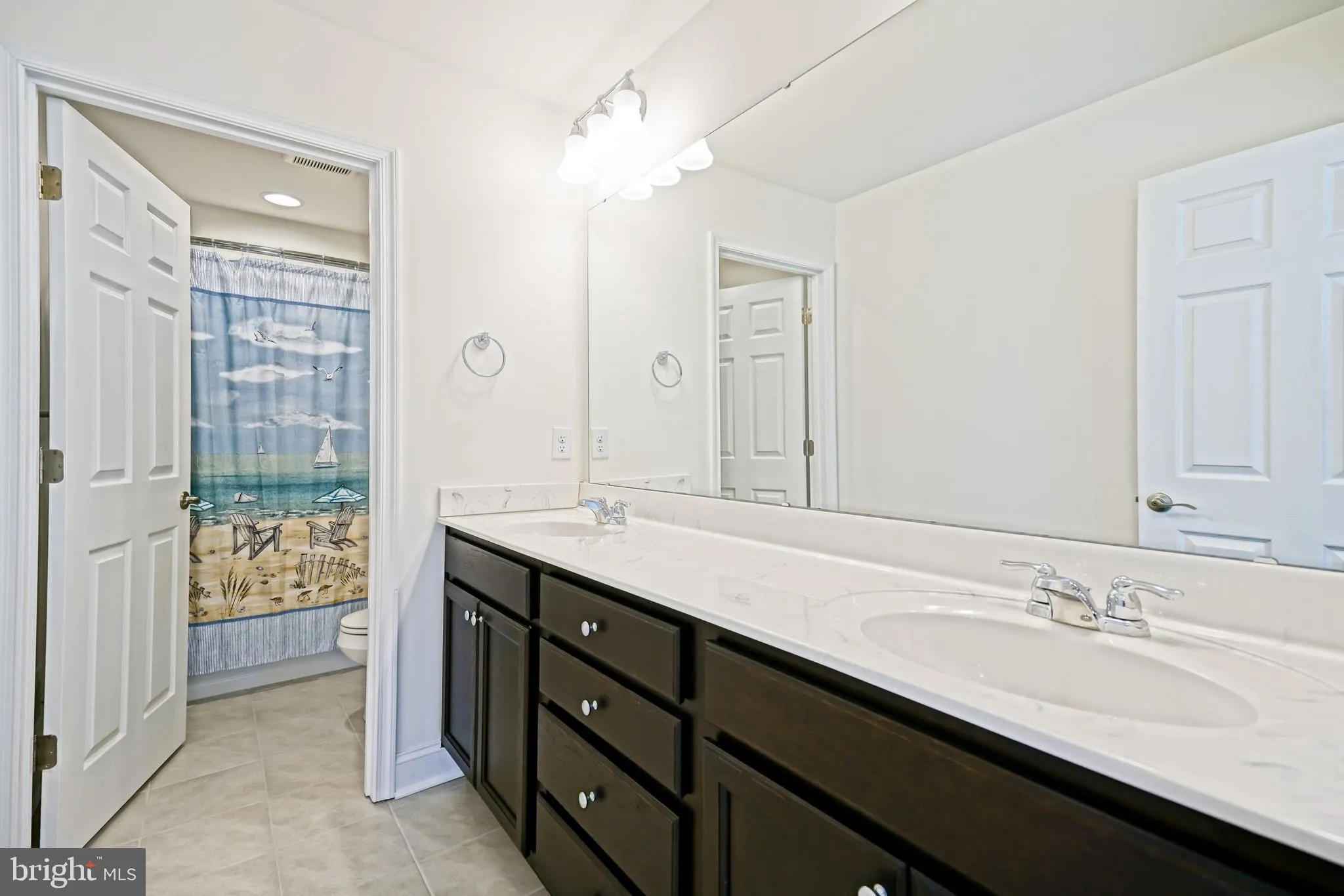 Lewes, Delaware 19958, United States, 5 Bedrooms Bedrooms, ,4 BathroomsBathrooms,Residential,Active,194914