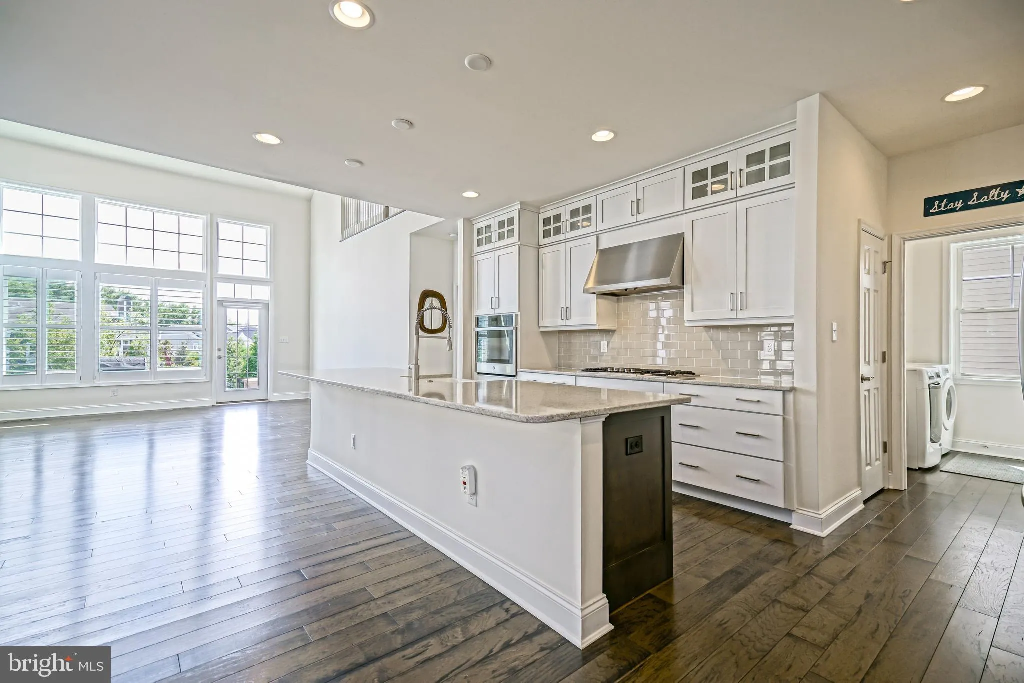 Lewes, Delaware 19958, United States, 5 Bedrooms Bedrooms, ,4 BathroomsBathrooms,Residential,Active,194914