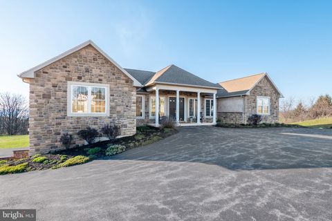 8419 CARPET ROAD NEW TRIPOLI PA 18066