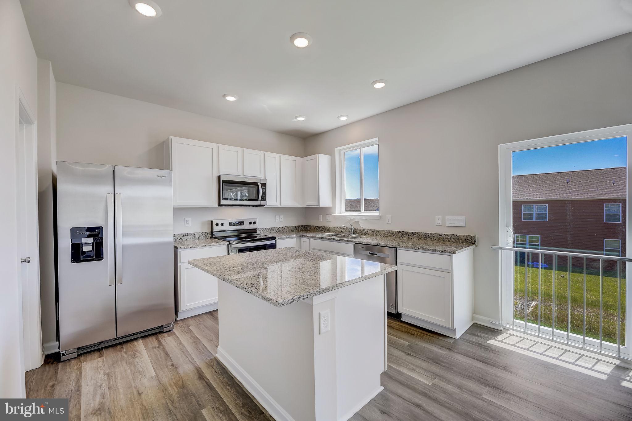 RIDGELY'S RESERVE - Residential