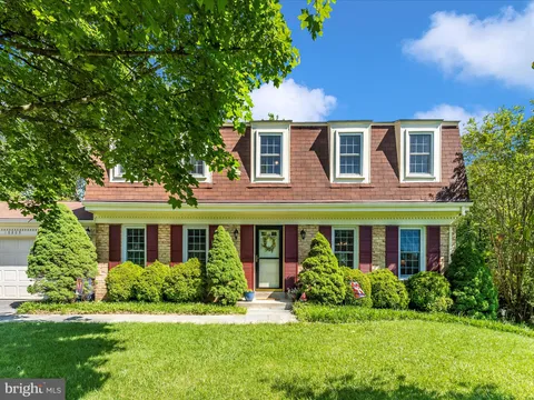 10808 Middleboro Drive, Damascus, MD MLS: MDMC2179896