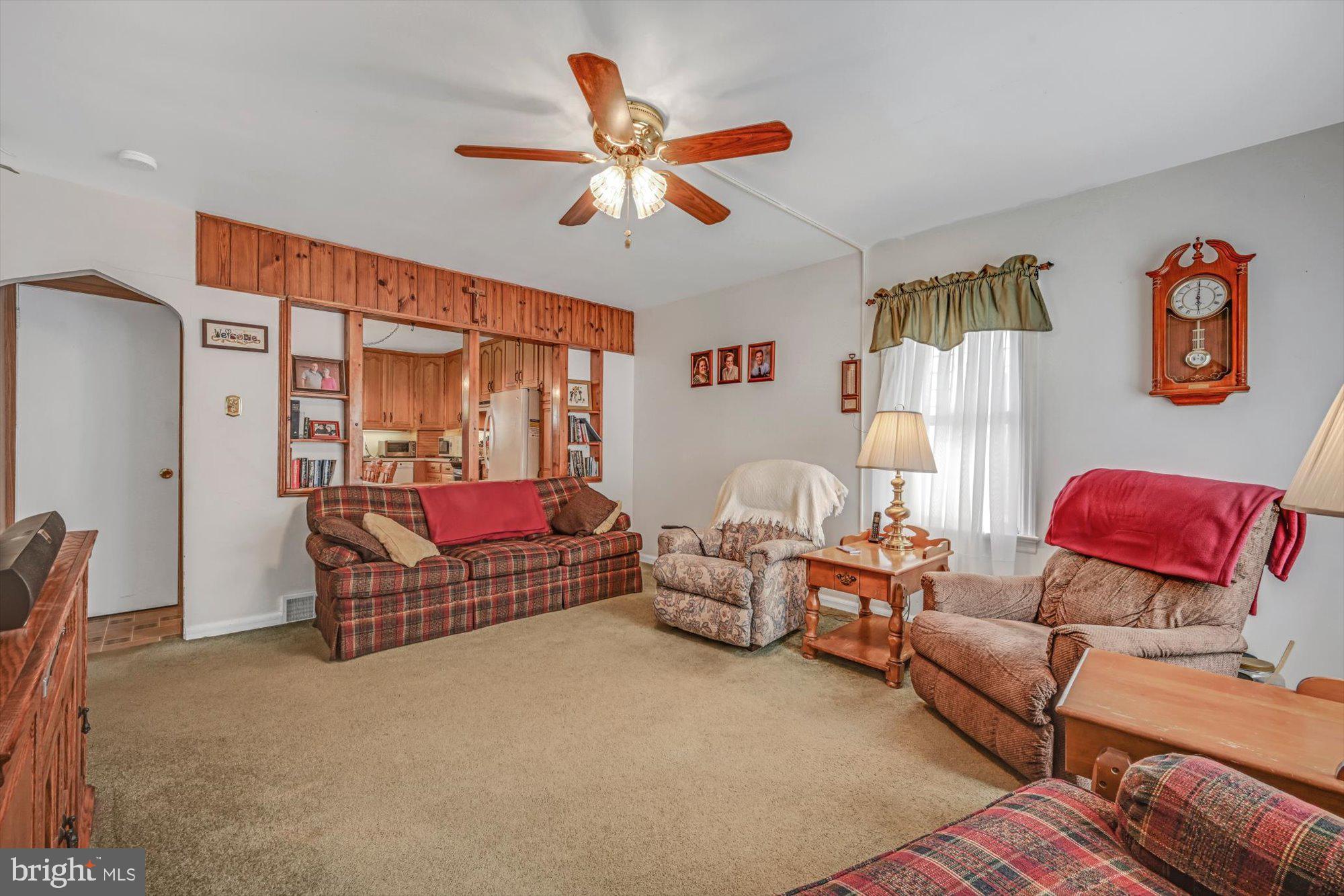 SINKING SPRING - Residential