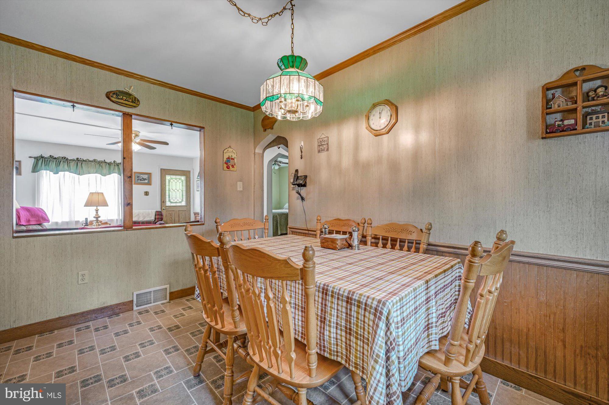 SINKING SPRING - Residential