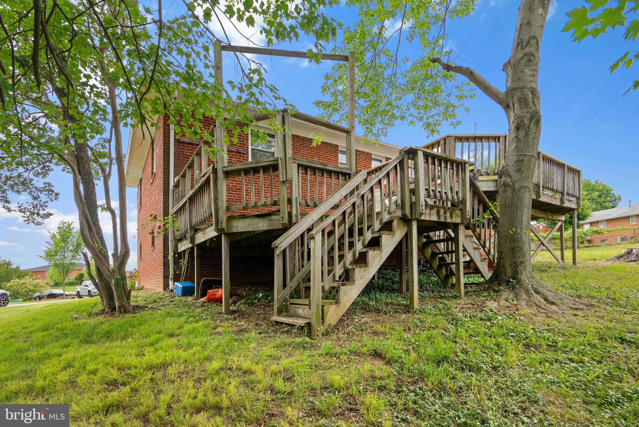 HILLCREST HEIGHTS - Residential