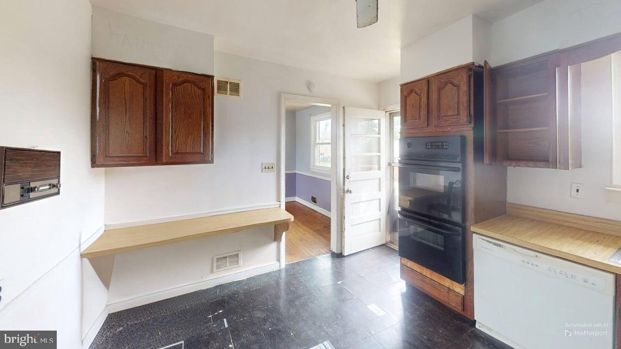 HILLCREST HEIGHTS - Residential