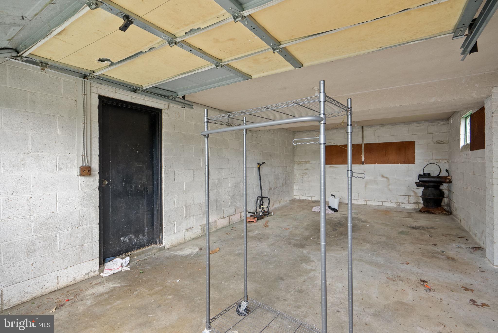 HILLCREST HEIGHTS - Residential