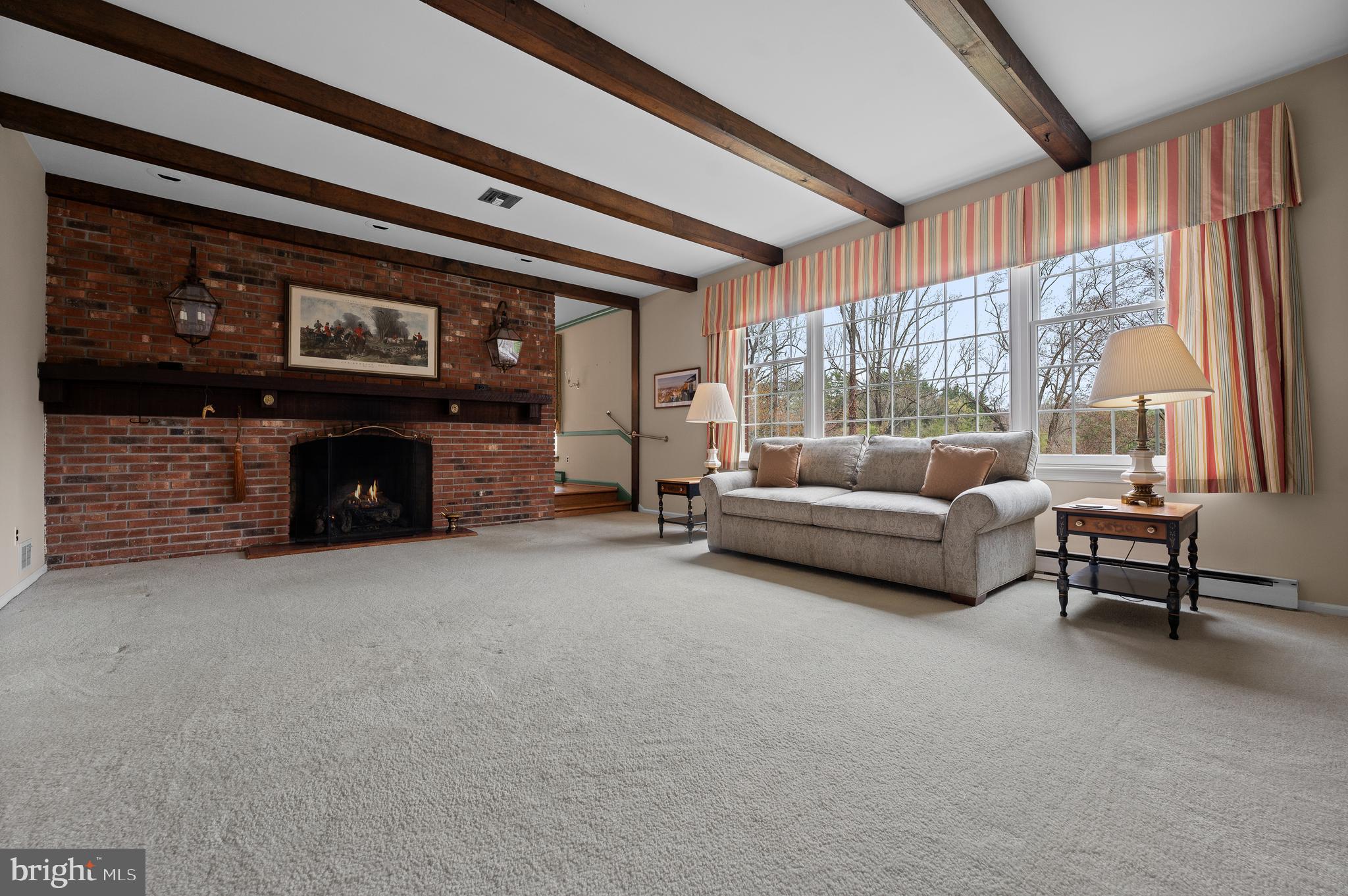 CRUM CREEK VALLEY - Residential