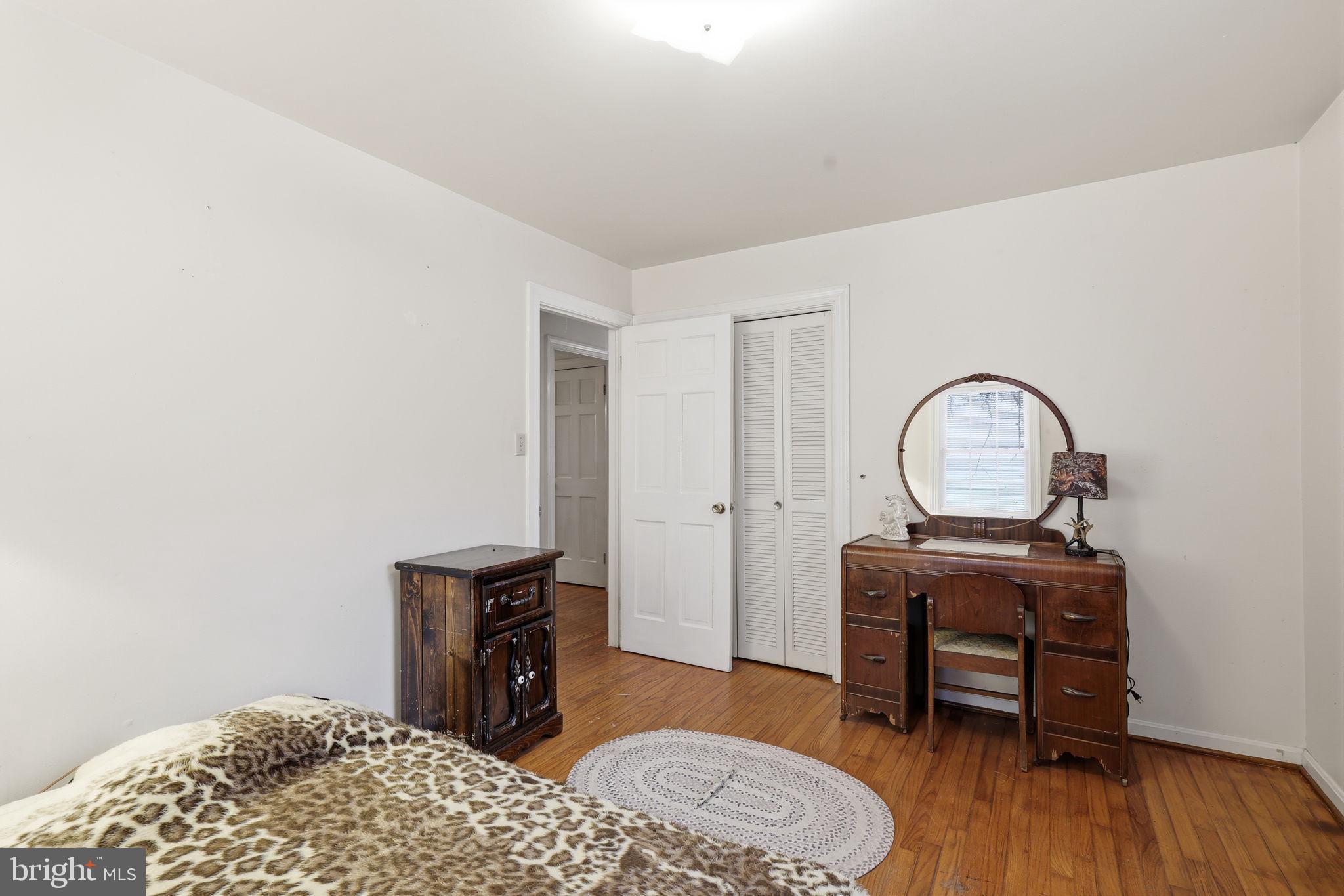 FREDERICKSBURG - Residential