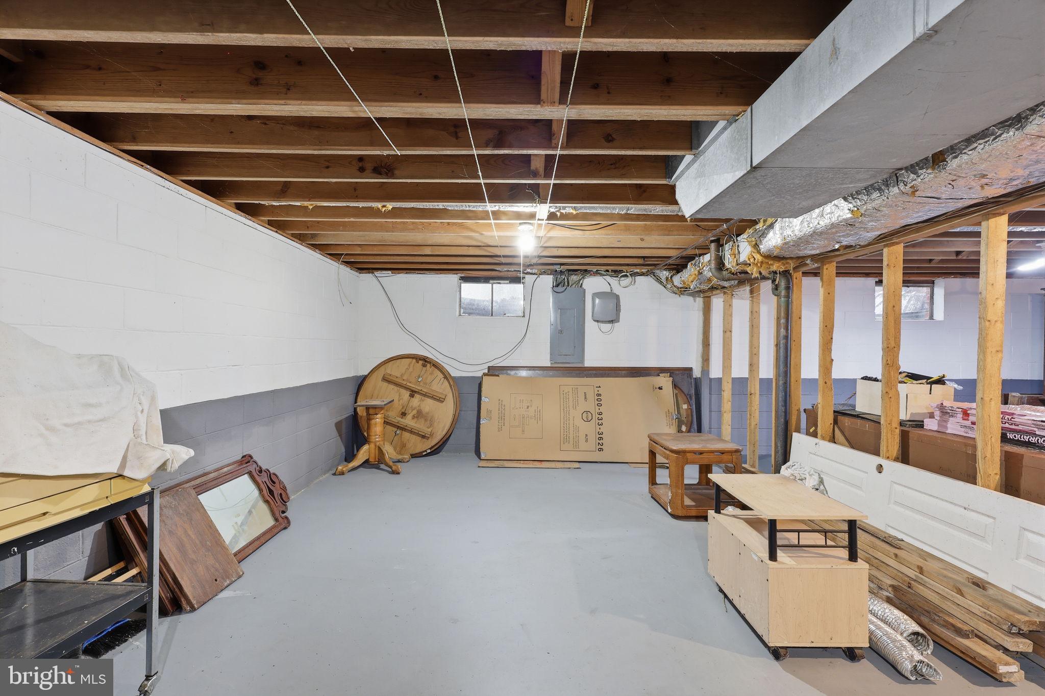 FREDERICKSBURG - Residential