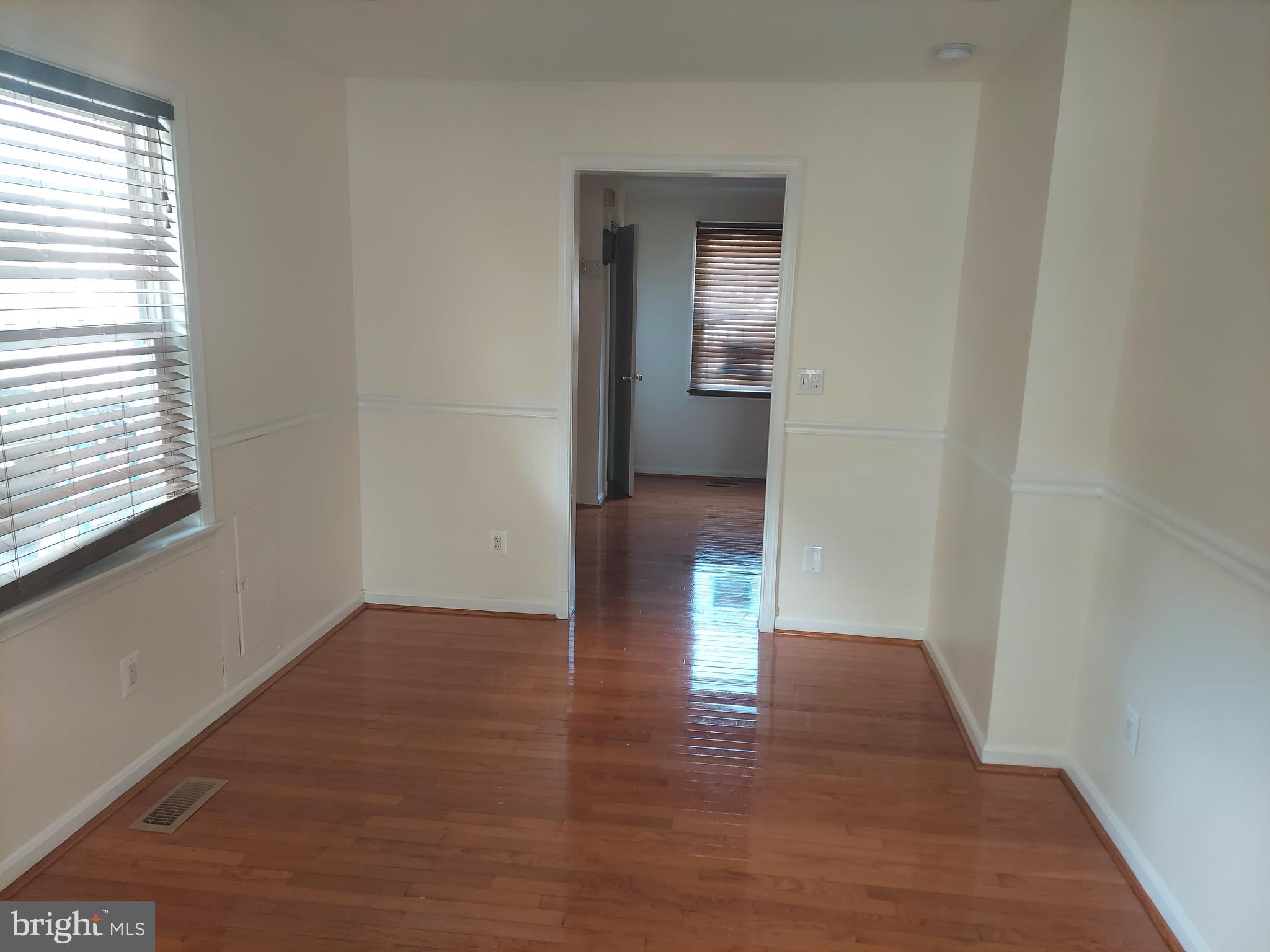 LANDOVER HILLS - Residential