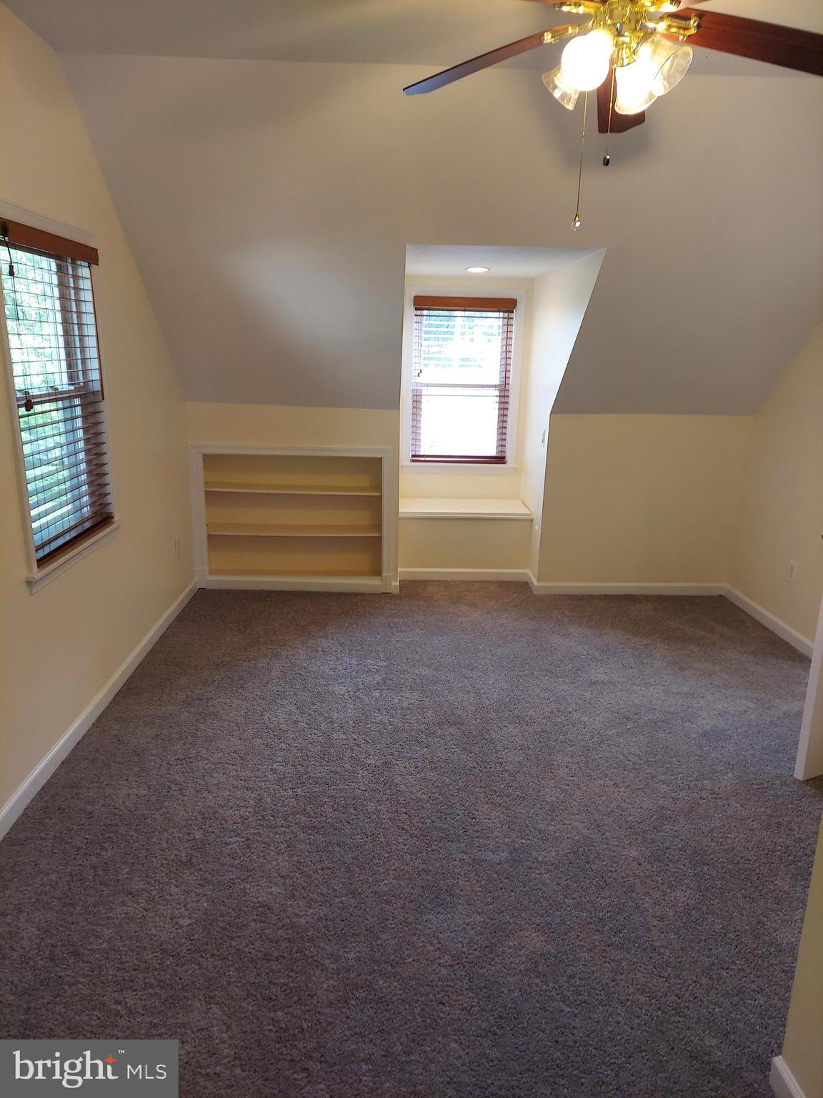 LANDOVER HILLS - Residential