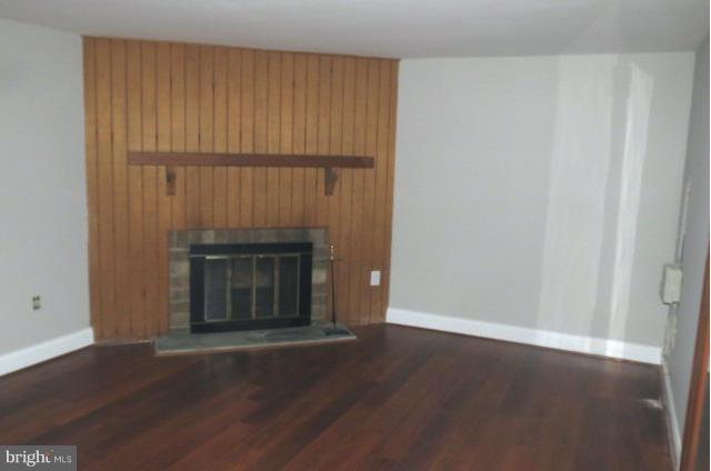 VILLAGE OF OWEN BROWN - Residential