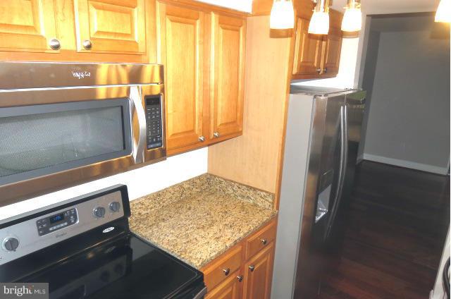 VILLAGE OF OWEN BROWN - Residential