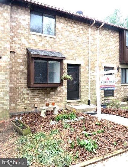 VILLAGE OF OWEN BROWN - Residential