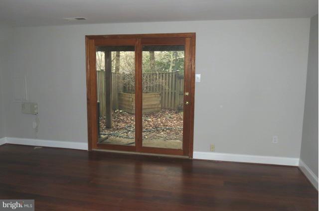 VILLAGE OF OWEN BROWN - Residential