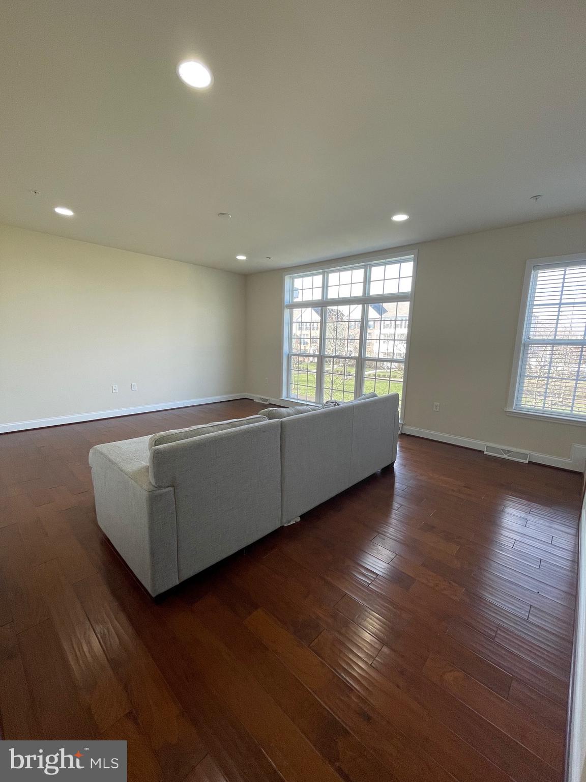 WALDEN - Residential Lease