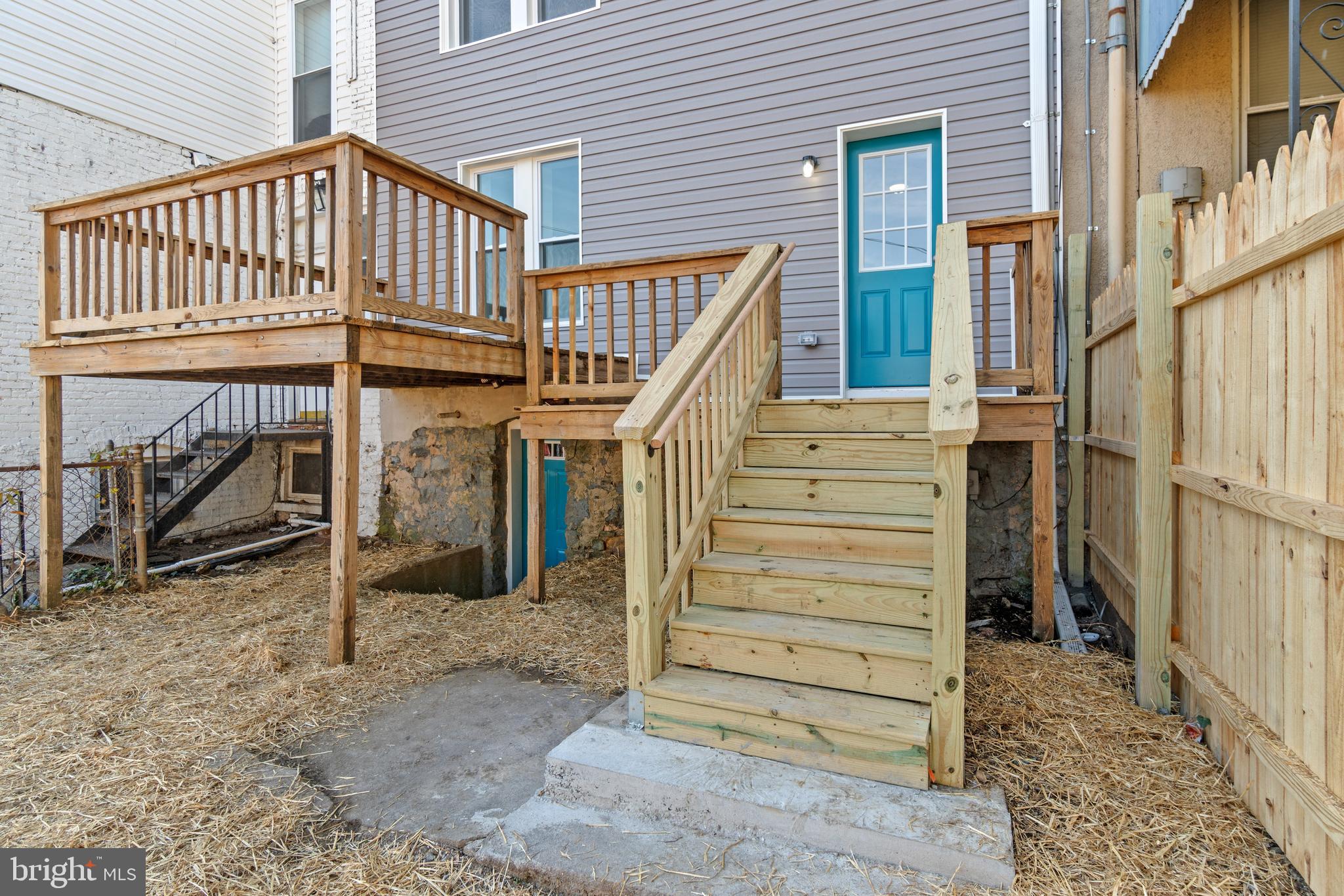 ROSEMONT - Residential