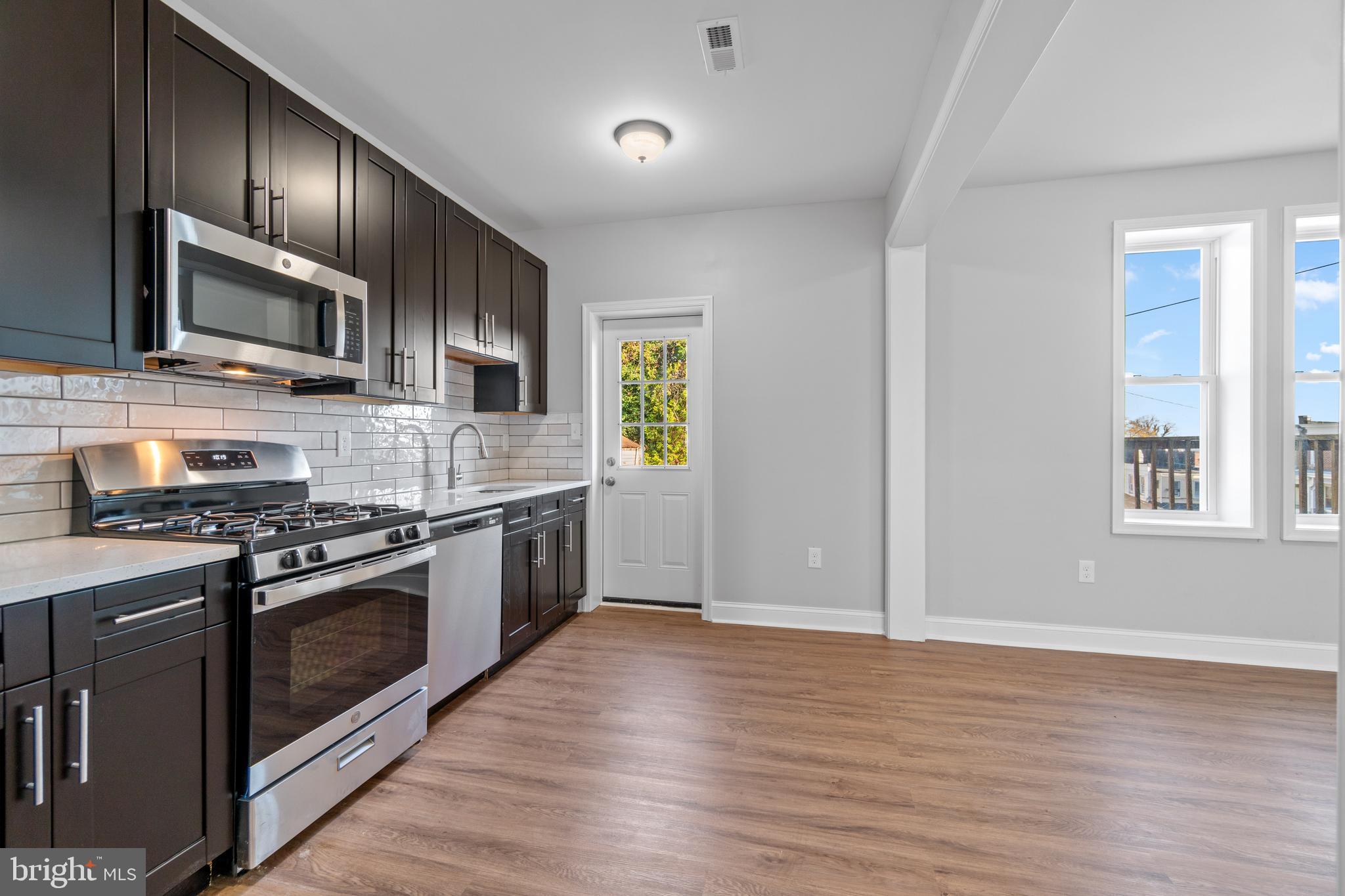 ROSEMONT - Residential