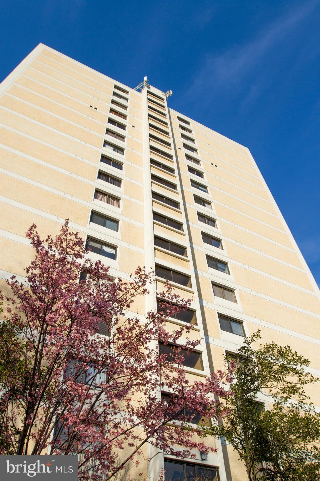 ALEXANDRIA KNOLLS - Residential