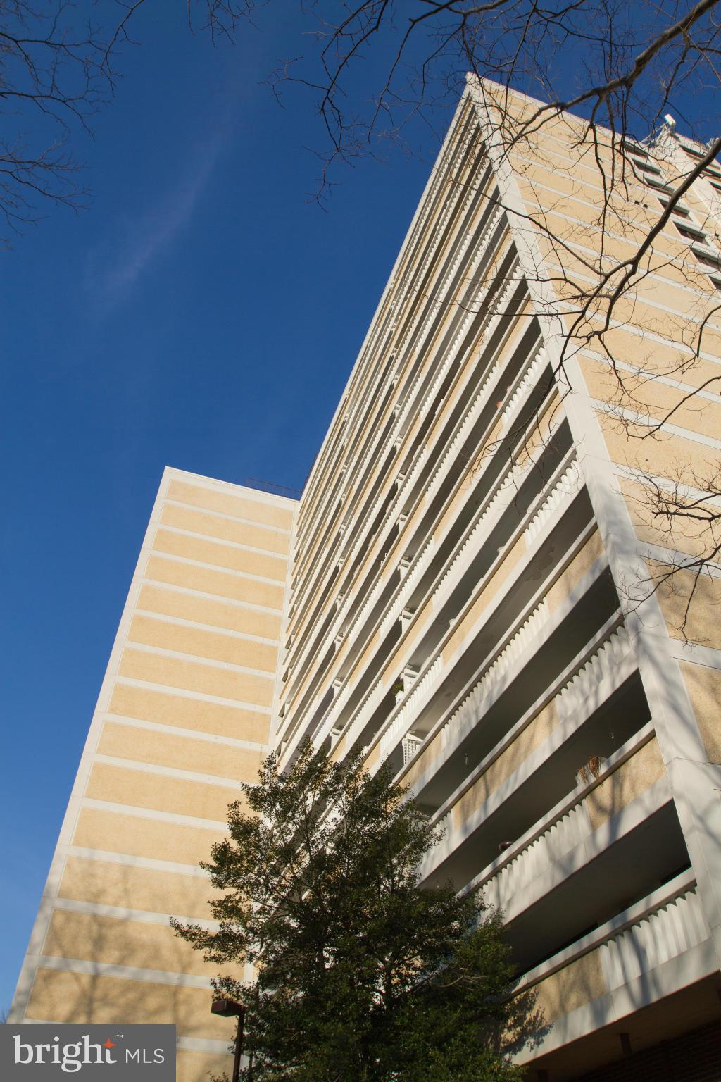 ALEXANDRIA KNOLLS - Residential