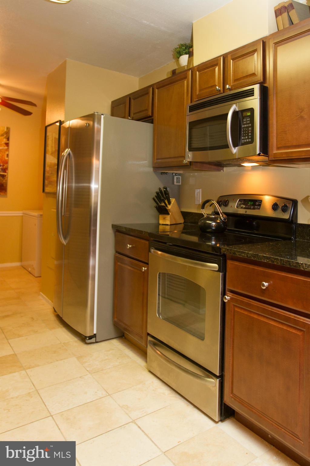 ALEXANDRIA KNOLLS - Residential