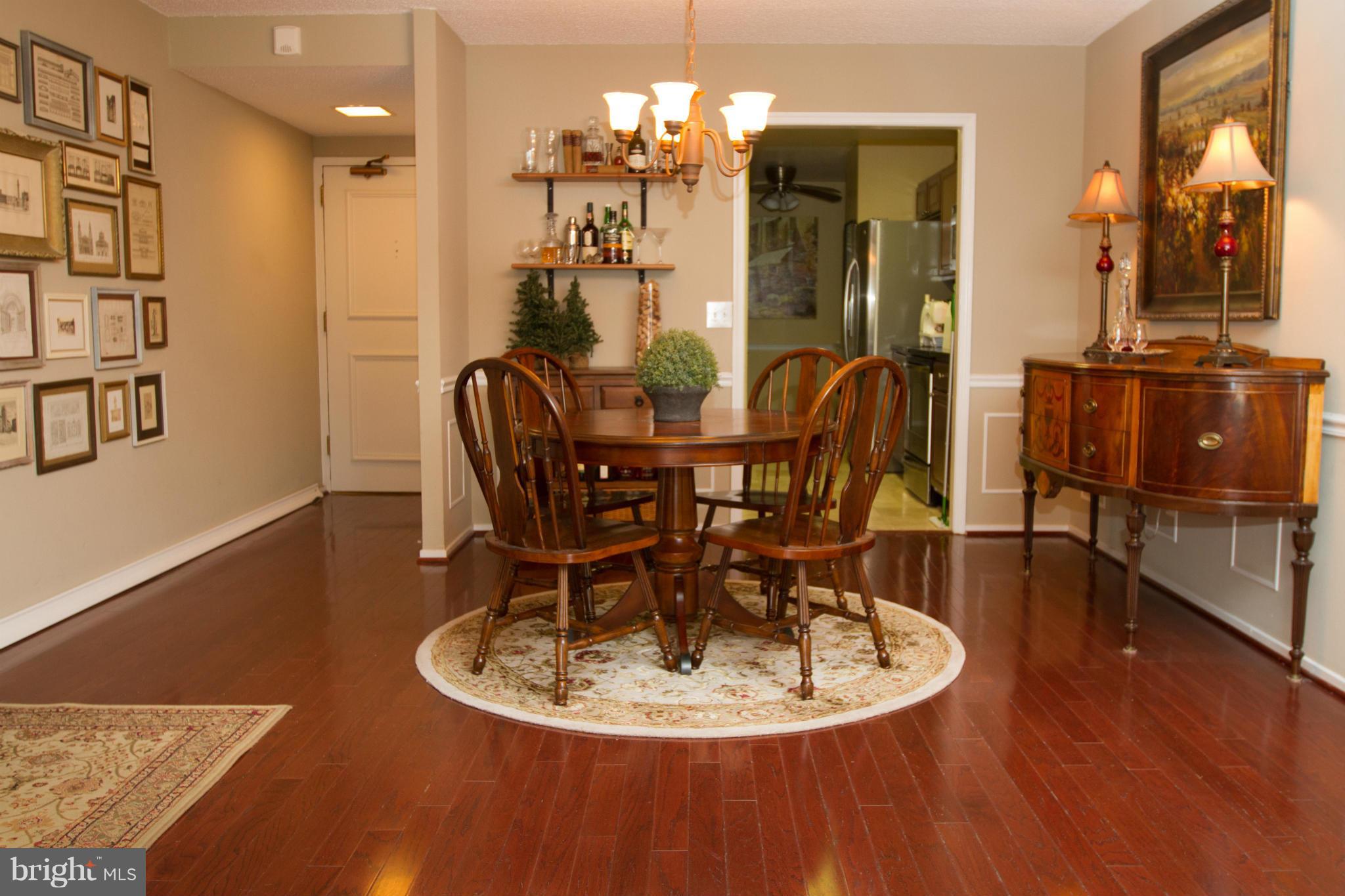 ALEXANDRIA KNOLLS - Residential