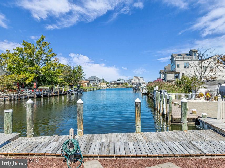 360 SILVER BAY ROAD