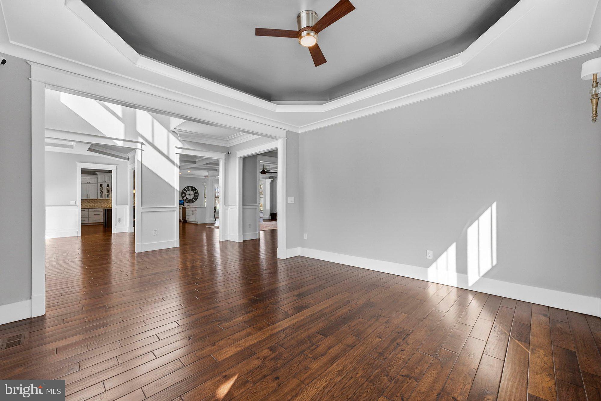 TOWN AND COUNTRY ESTATES - Residential