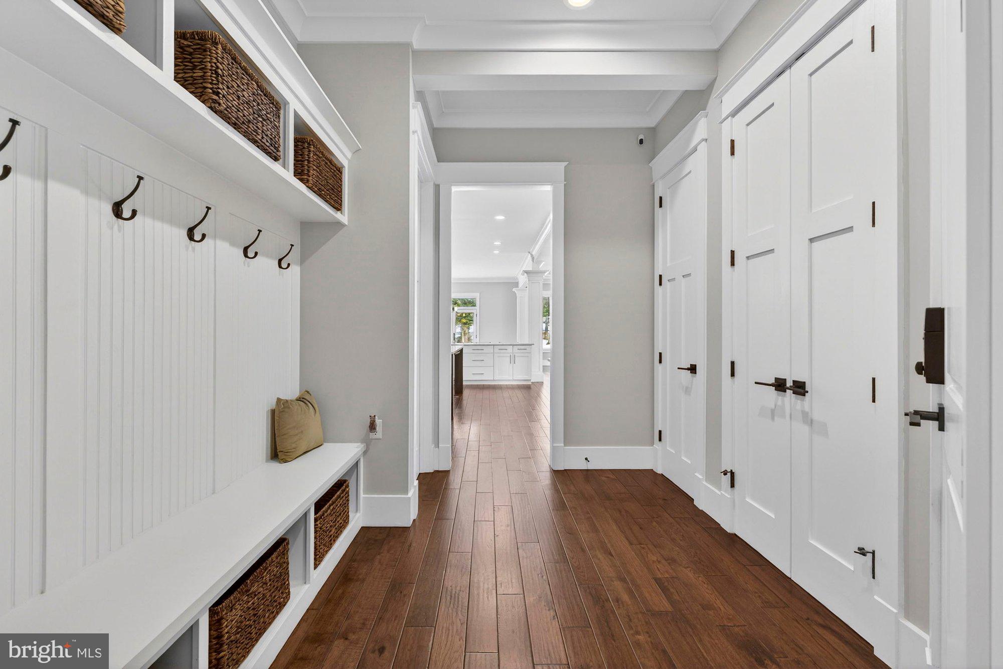 TOWN AND COUNTRY ESTATES - Residential