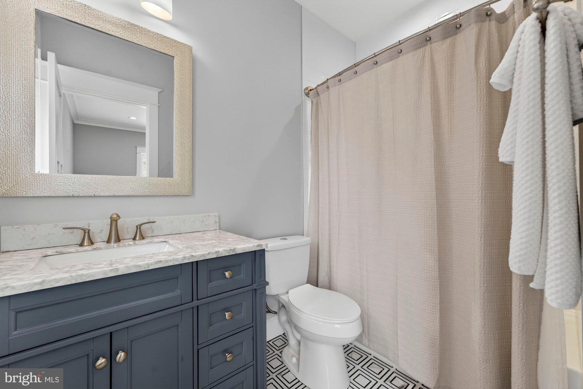 TOWN AND COUNTRY ESTATES - Residential