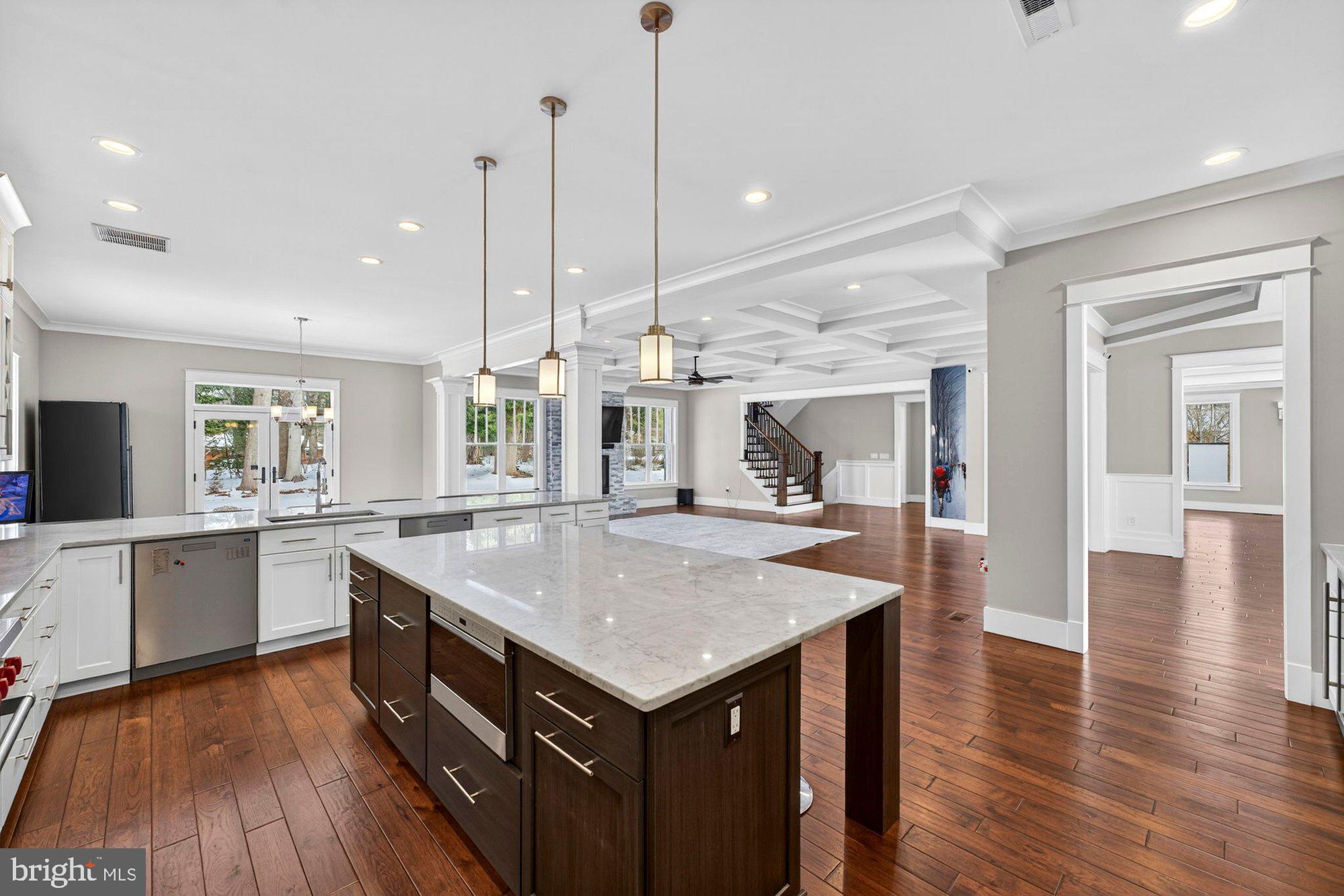 TOWN AND COUNTRY ESTATES - Residential