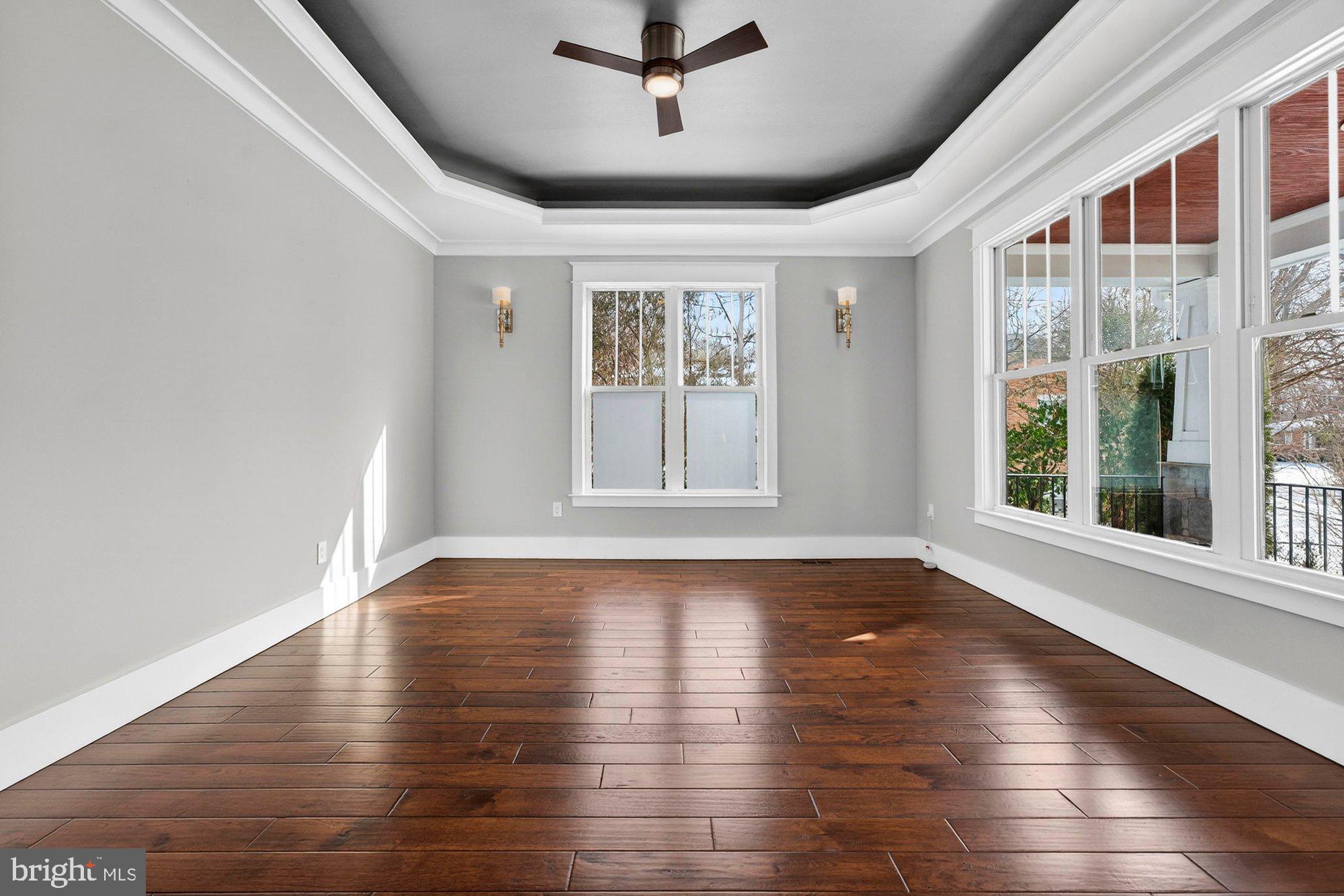 TOWN AND COUNTRY ESTATES - Residential