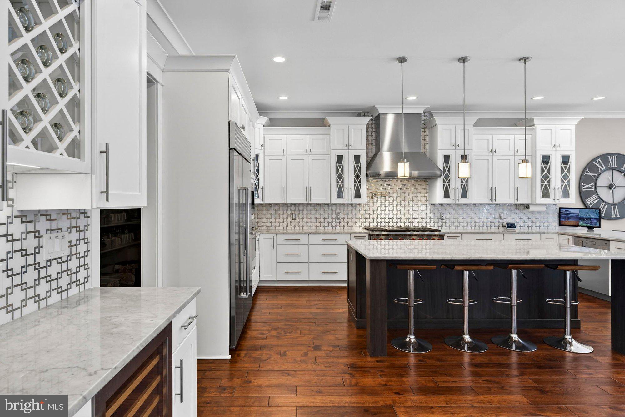 TOWN AND COUNTRY ESTATES - Residential