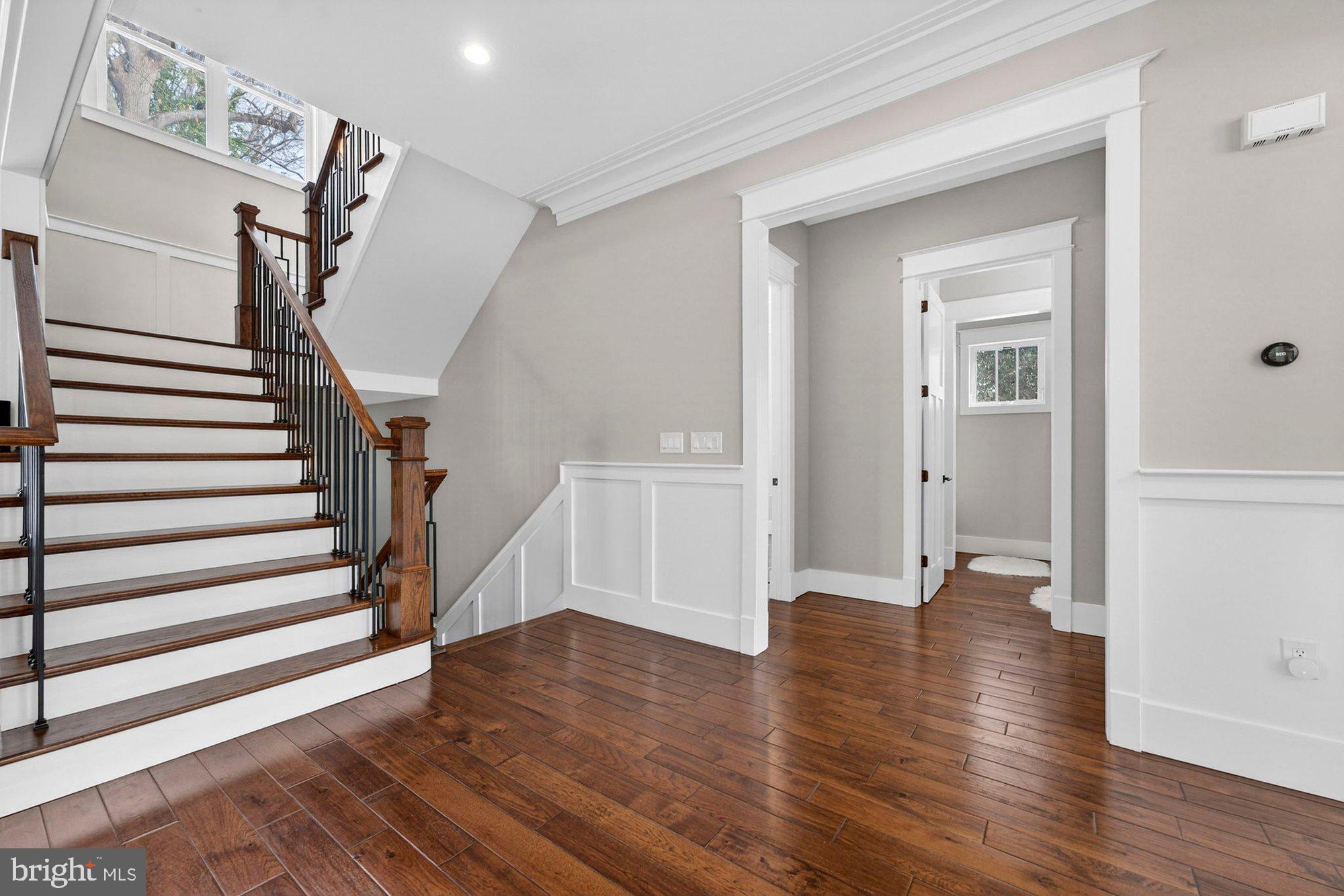 TOWN AND COUNTRY ESTATES - Residential