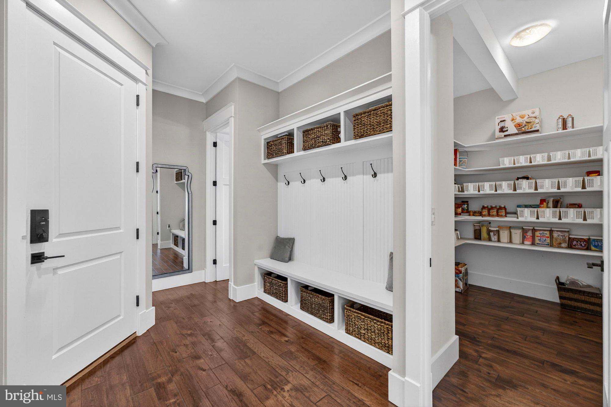 TOWN AND COUNTRY ESTATES - Residential