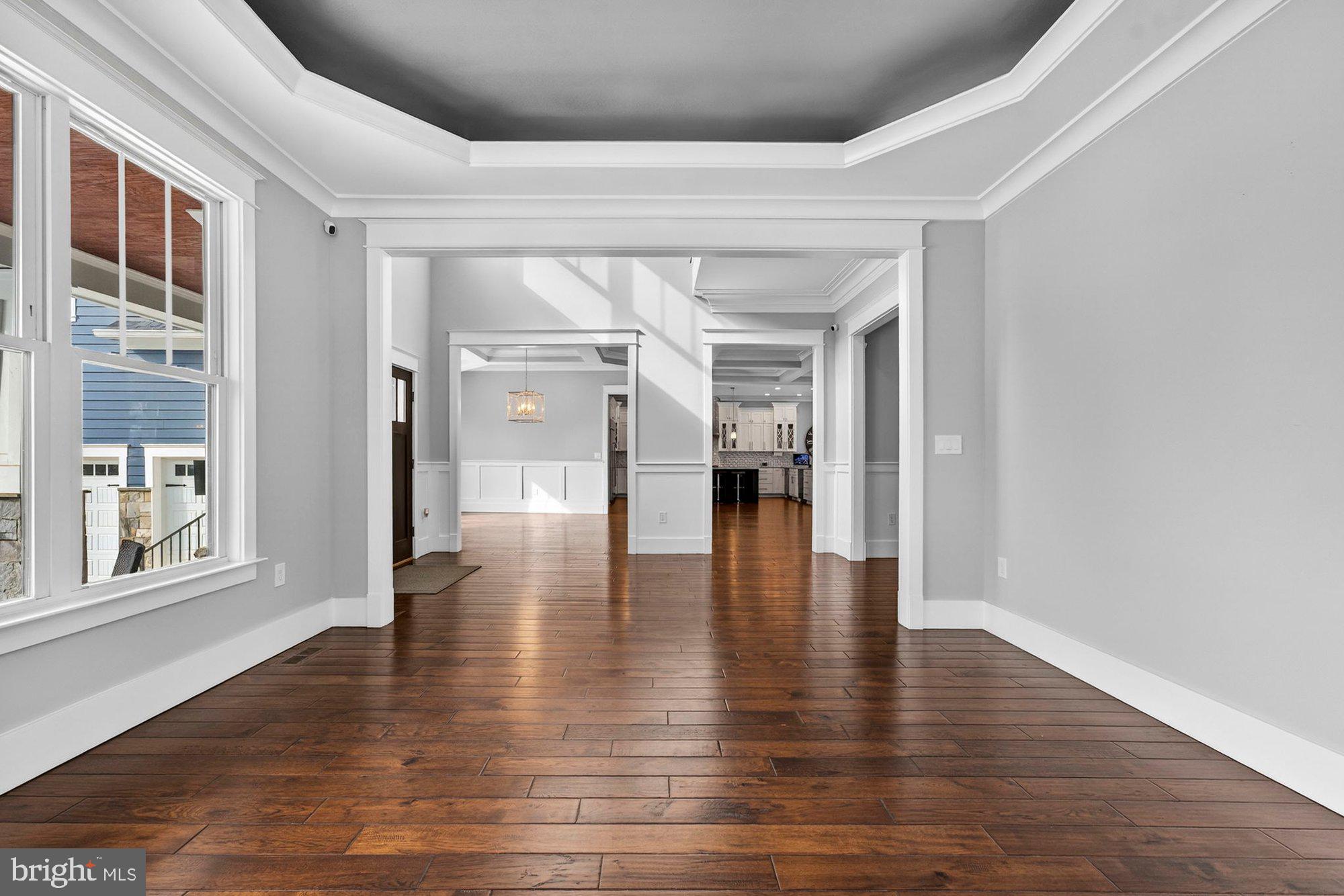 TOWN AND COUNTRY ESTATES - Residential