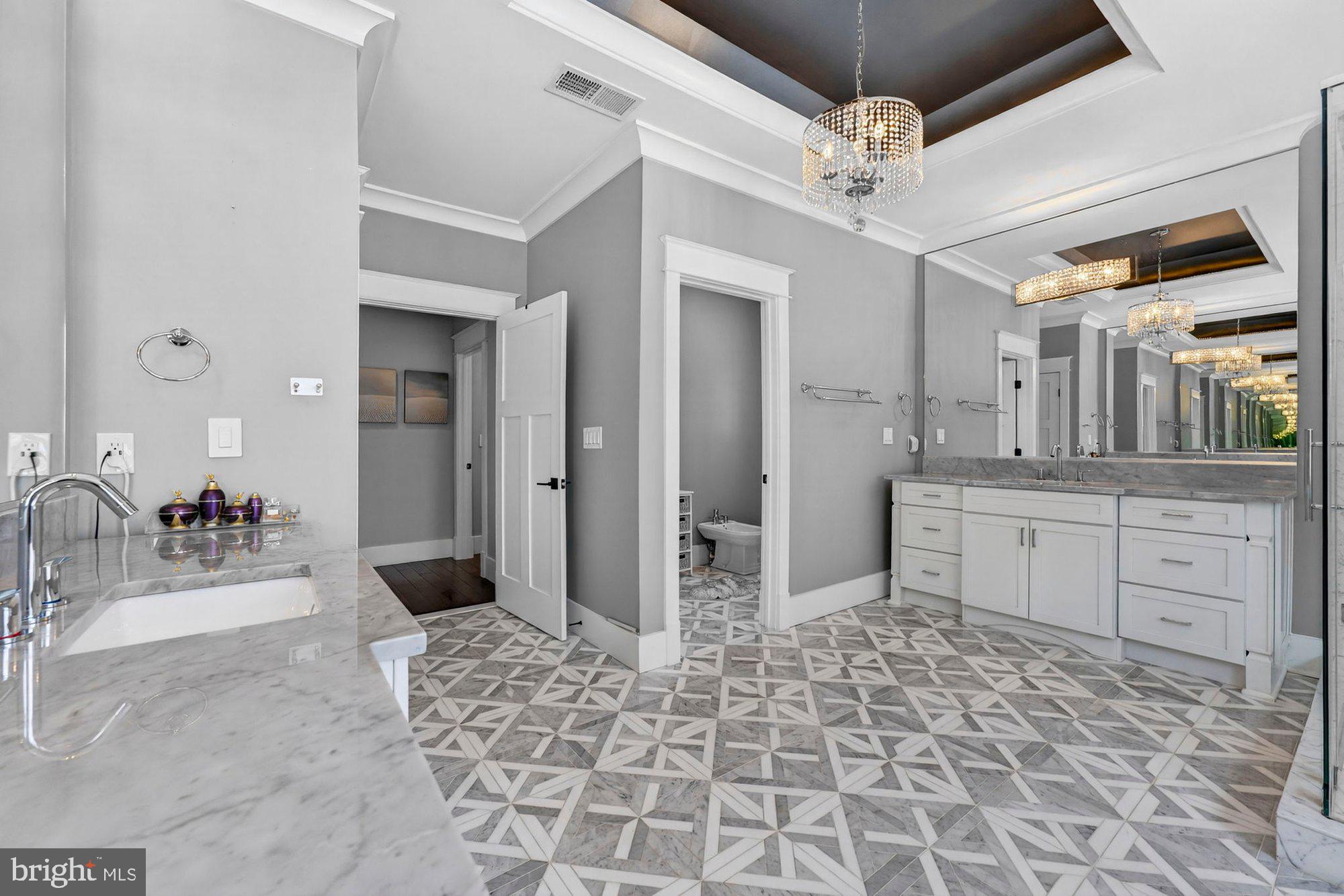 TOWN AND COUNTRY ESTATES - Residential