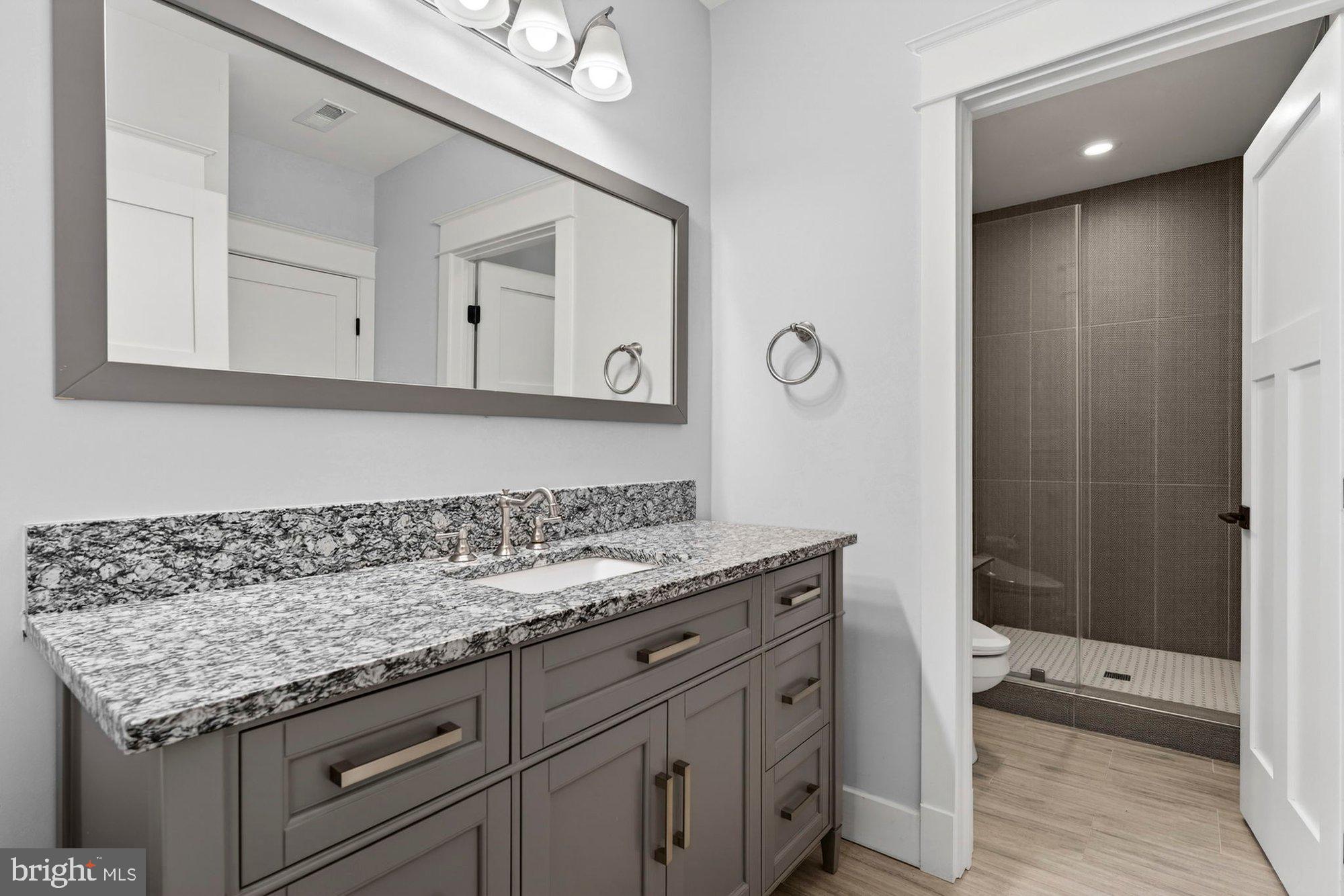 TOWN AND COUNTRY ESTATES - Residential