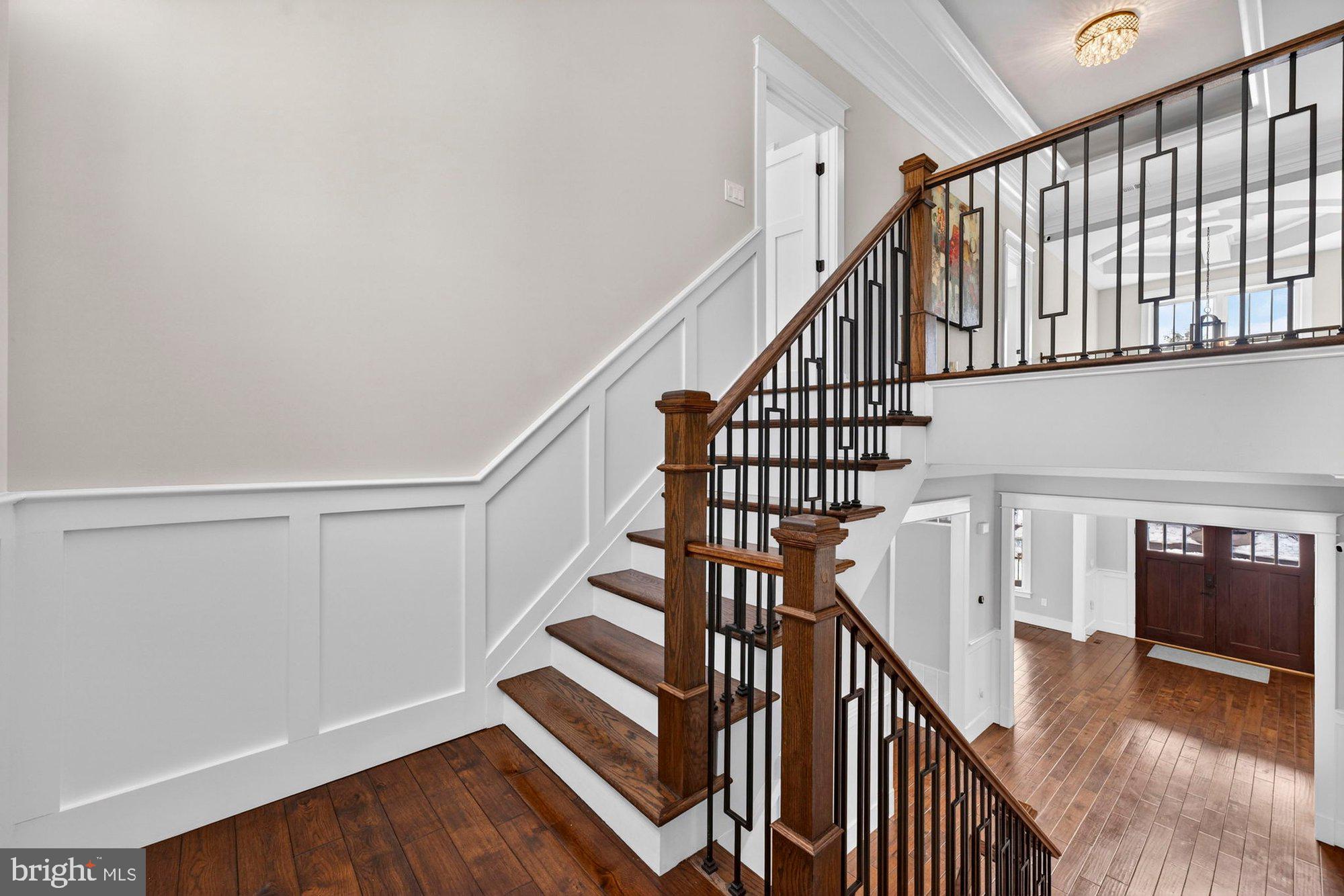 TOWN AND COUNTRY ESTATES - Residential