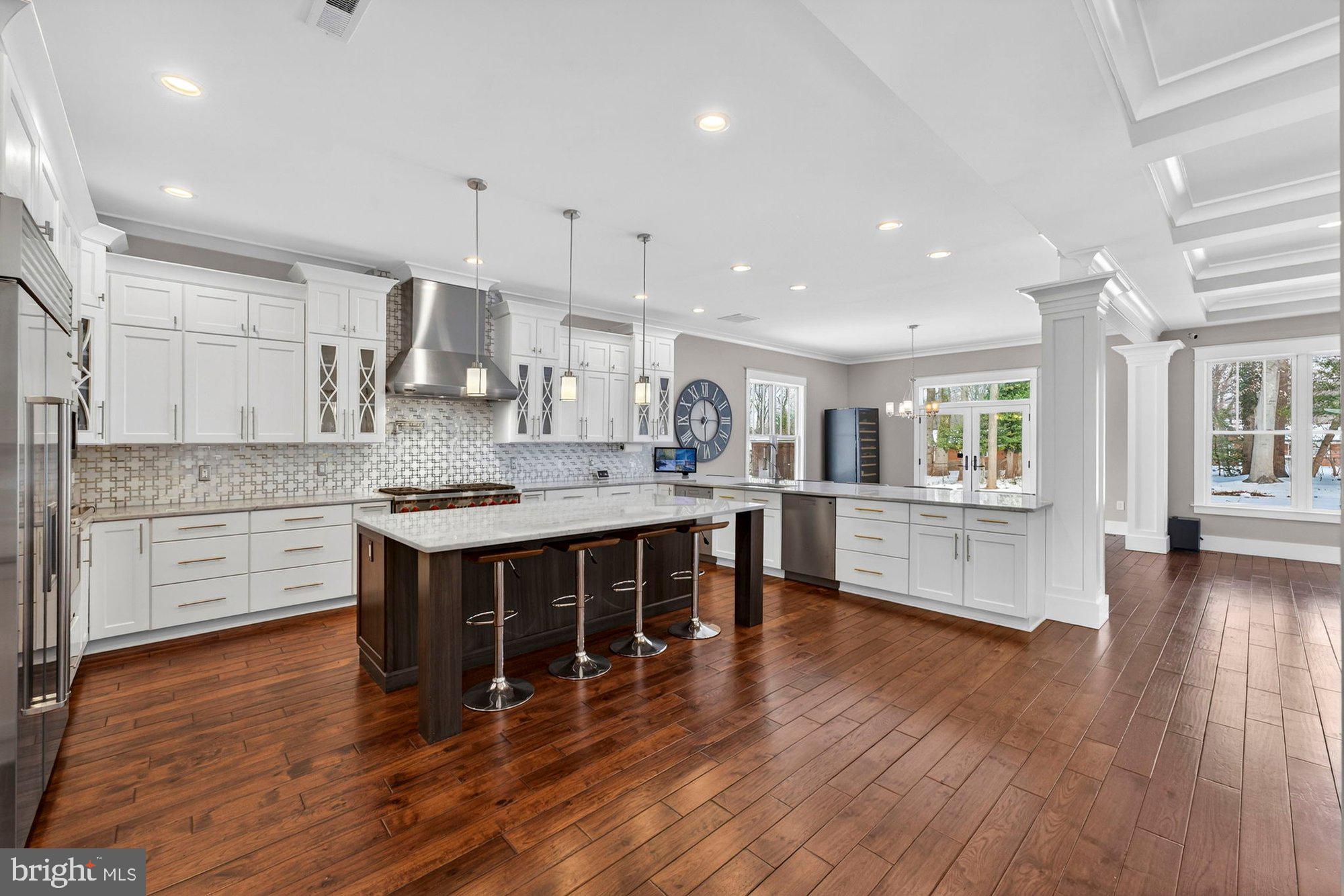 TOWN AND COUNTRY ESTATES - Residential