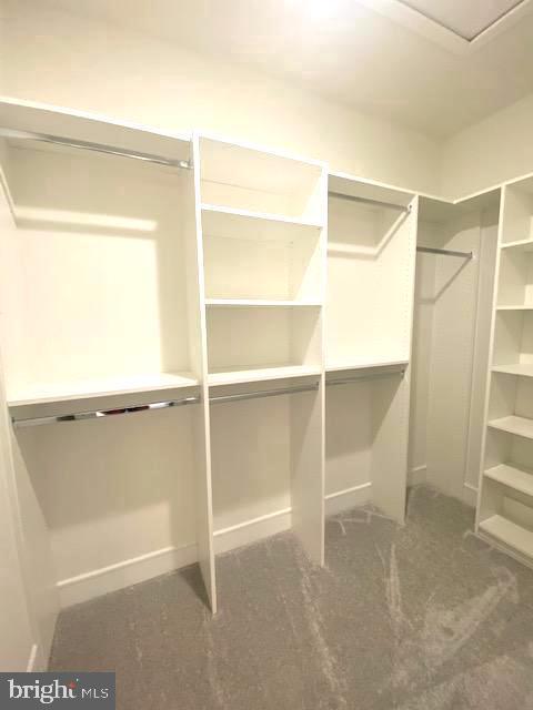 ROBINSON MANOR - Residential Lease