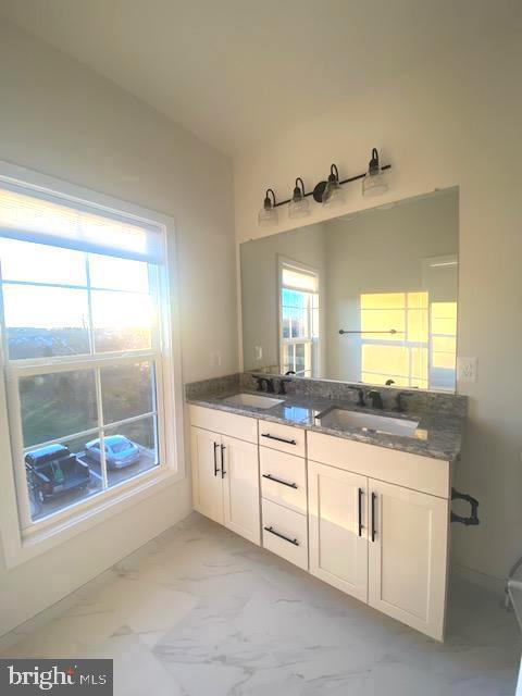 ROBINSON MANOR - Residential Lease