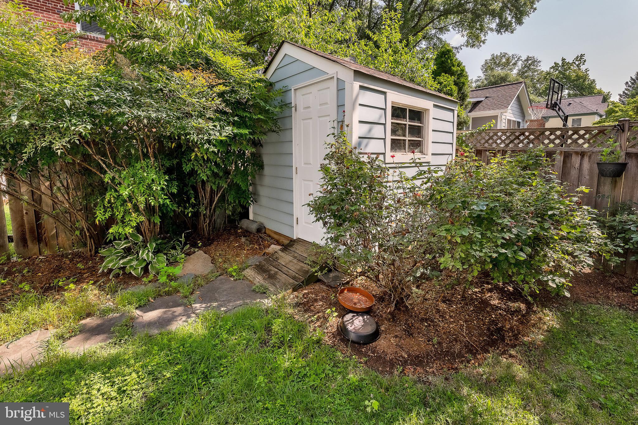 BETHESDA - Residential Lease