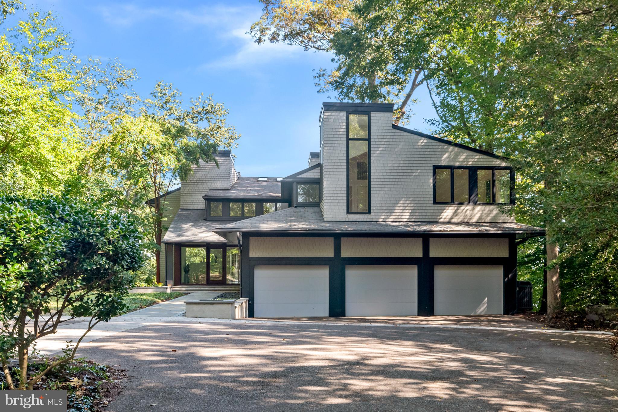 BAYBERRY HILL - Residential