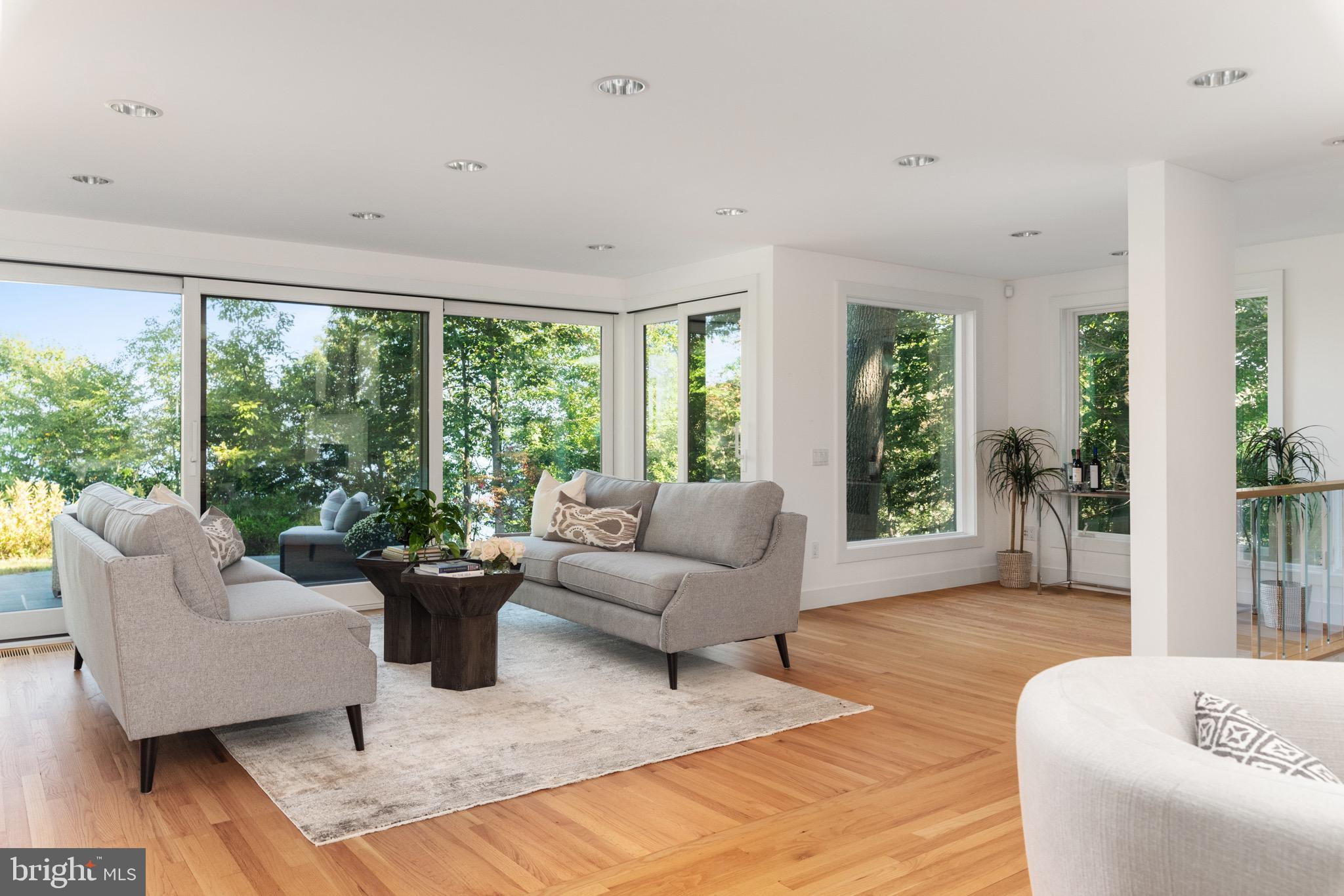 BAYBERRY HILL - Residential